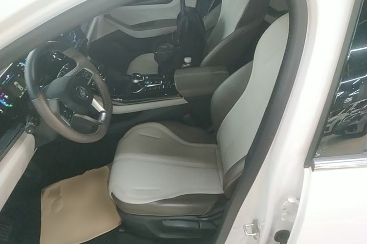 Used BYD Qin PLUS 2024 HONOR Edition DM-i 55KM Leading Model Left Front Seat