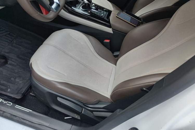 Used BYD Qin PLUS 2024 HONOR Edition DM-i 55KM Leading Model Left Front Seat