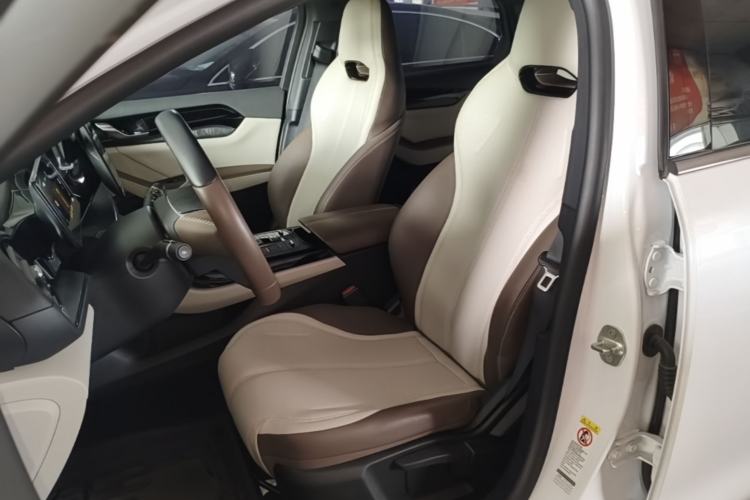 Used BYD Qin PLUS 2024 HONOR Edition DM-i 55KM Leading Model Left Front Seat
