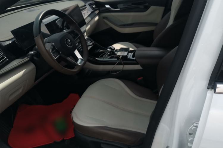 Used BYD Qin PLUS 2024 HONOR Edition DM-i 55KM Leading Model Left Front Seat