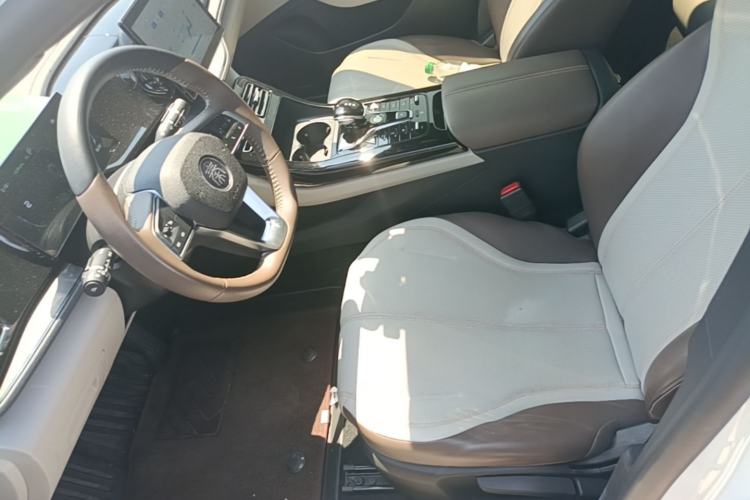 Used BYD Qin PLUS 2024 HONOR Edition DM-i 55KM Leading Model Left Front Seat