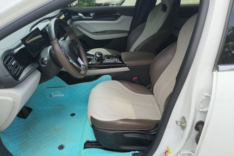 Used BYD Qin PLUS 2024 HONOR Edition DM-i 55KM Leading Model Left Front Seat