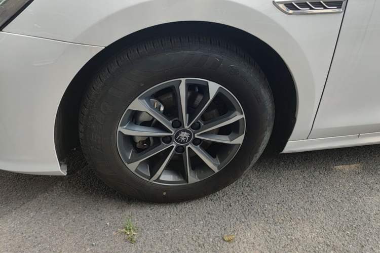 Used BYD Qin PLUS 2024 HONOR Edition DM-i 55KM Leading Model Left Front Wheel Hub