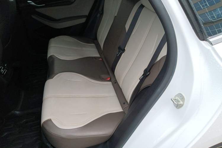 Used BYD Qin PLUS 2024 HONOR Edition DM-i 55KM Leading Model Left Rear Seat
