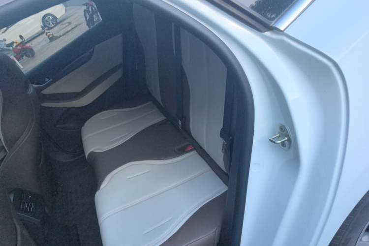 Used BYD Qin PLUS 2024 HONOR Edition DM-i 55KM Leading Model Left Rear Seat