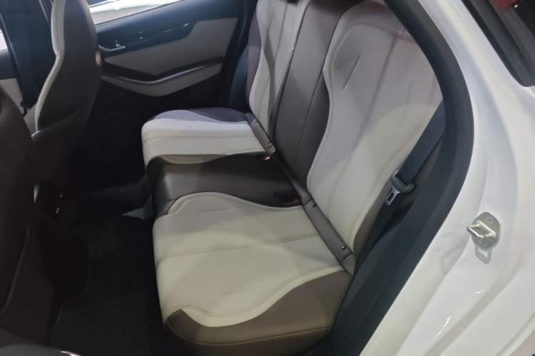 Used BYD Qin PLUS 2024 HONOR Edition DM-i 55KM Leading Model Left Rear Seat