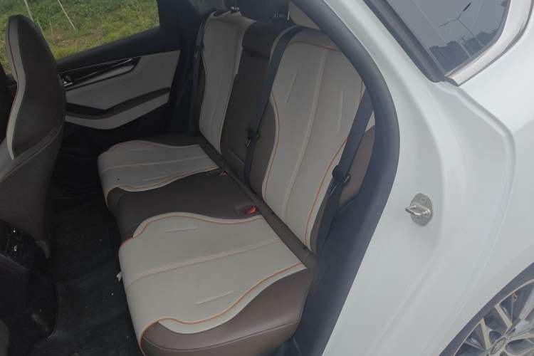 Used BYD Qin PLUS 2024 HONOR Edition DM-i 55KM Beyond Model Left Rear Seat