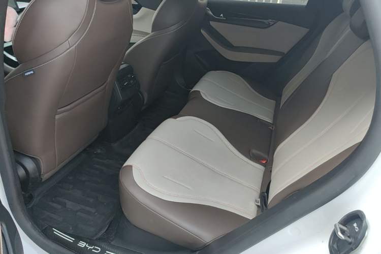 Used BYD Qin PLUS 2024 HONOR Edition DM-i 55KM Leading Model Left Rear Seat