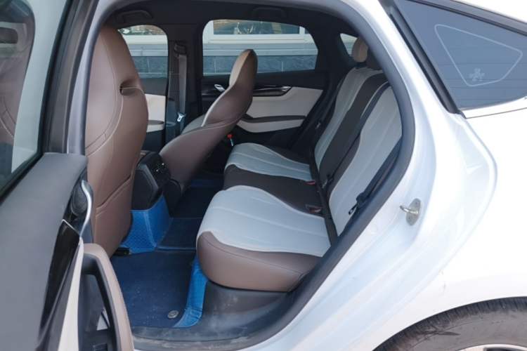 Used BYD Qin PLUS 2024 HONOR Edition DM-i 55KM Leading Model Left Rear Seat