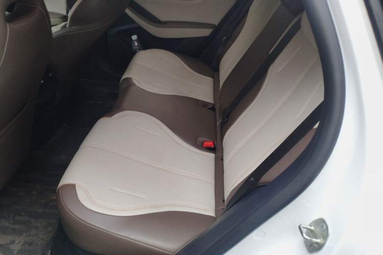 Used BYD Qin PLUS 2024 HONOR Edition DM-i 55KM Leading Model Left Rear Seat