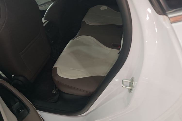 Used BYD Qin PLUS 2024 HONOR Edition DM-i 55KM Leading Model Left Rear Seat