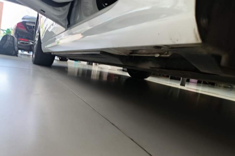 Used BYD Qin PLUS 2024 Honor Edition EV 510KM Beyond Model Left Side Sill