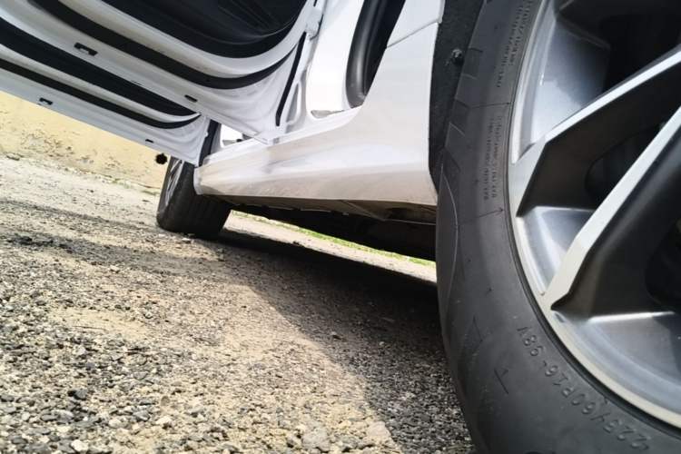 Used BYD Qin PLUS 2024 HONOR Edition DM-i 55KM Leading Model Left Side Sill