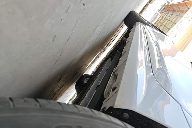 Used BYD Qin PLUS 2024 HONOR Edition DM-i 55KM Leading Model Left Side Sill