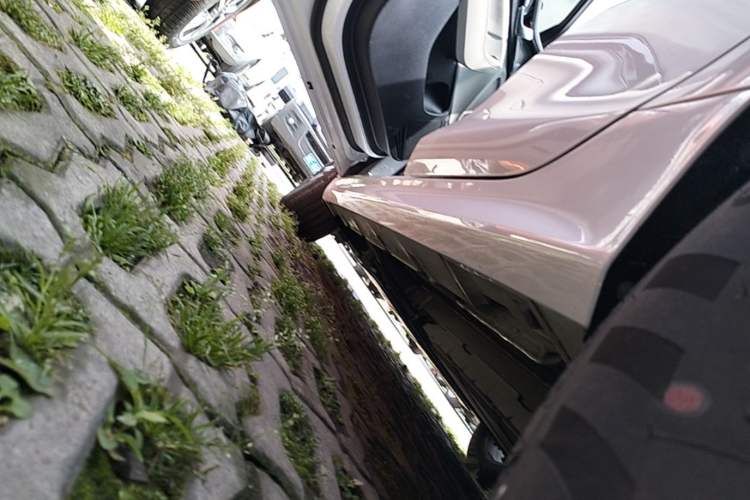 Used BYD Qin PLUS 2024 HONOR Edition DM-i 55KM Leading Model Left Side Sill