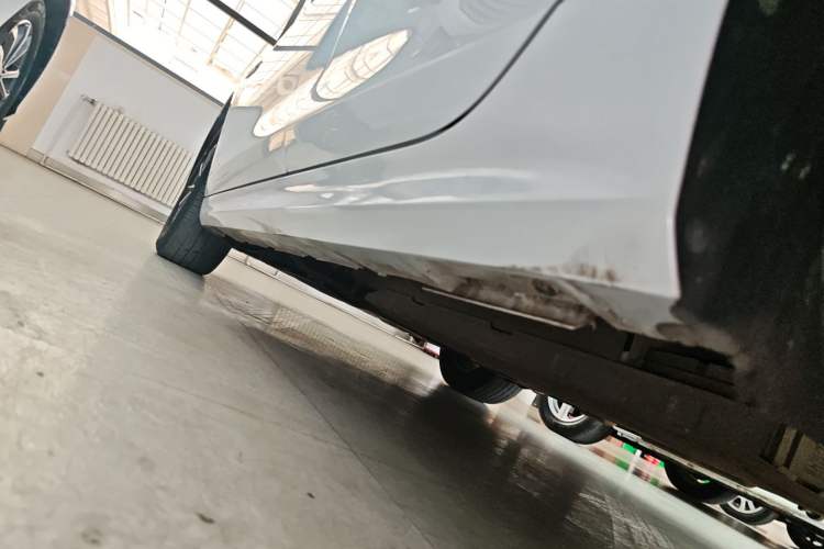 Used BYD Qin PLUS 2024 HONOR Edition DM-i 55KM Leading Model Left Side Sill