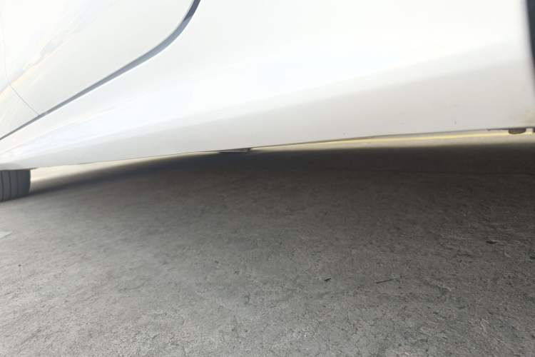 Used BYD Qin PLUS 2024 HONOR Edition DM-i 55KM Leading Model Left Side Sill