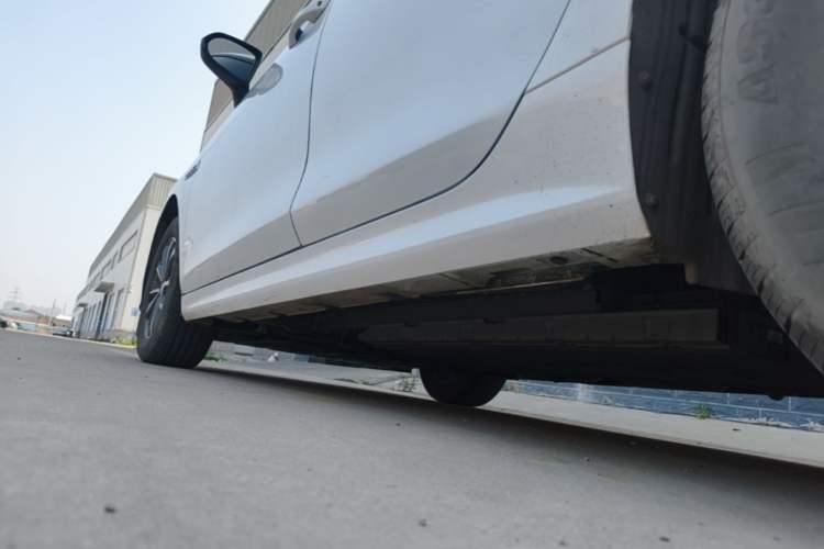 Used BYD Qin PLUS 2024 HONOR Edition DM-i 55KM Leading Model Left Side Sill