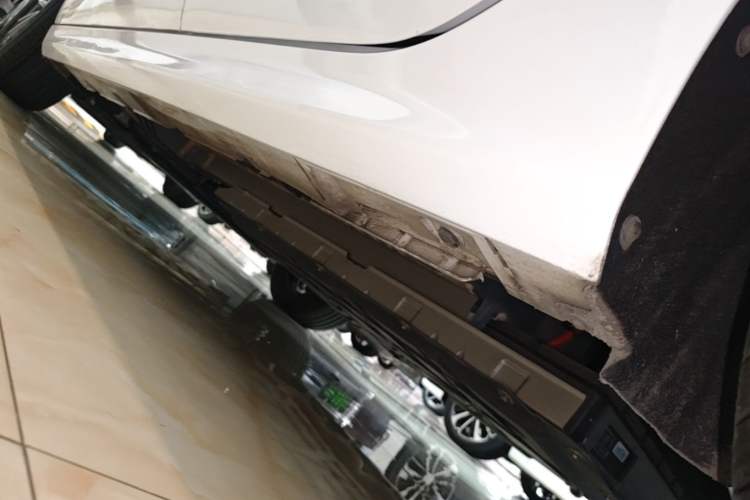 Used BYD Qin PLUS 2024 HONOR Edition DM-i 55KM Leading Model Left Side Sill