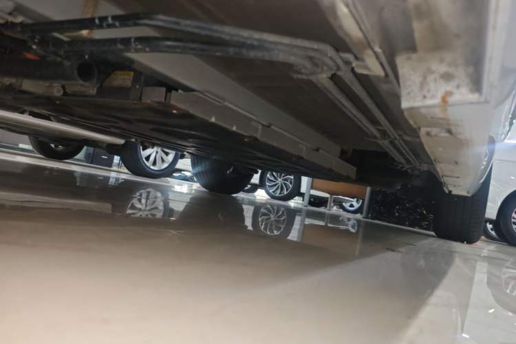 Used BYD Qin PLUS 2024 HONOR Edition DM-i 55KM Leading Model Left Side Sill