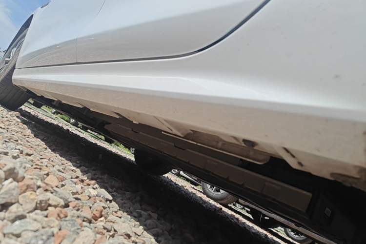 Used BYD Qin PLUS 2024 HONOR Edition DM-i 55KM Leading Model Left Side Sill