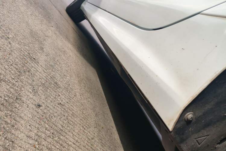 Used BYD Qin PLUS 2024 Honor Edition EV 510KM Leading Model Left Side Sill