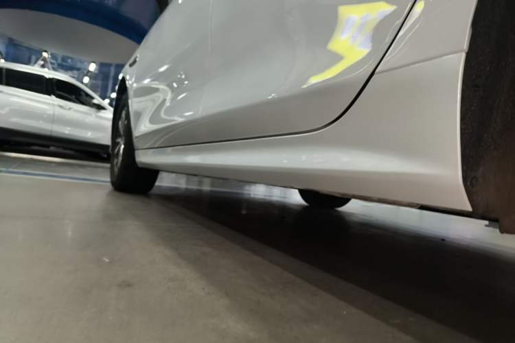 Used BYD Qin PLUS 2024 HONOR Edition DM-i 55KM Leading Model Left Side Sill
