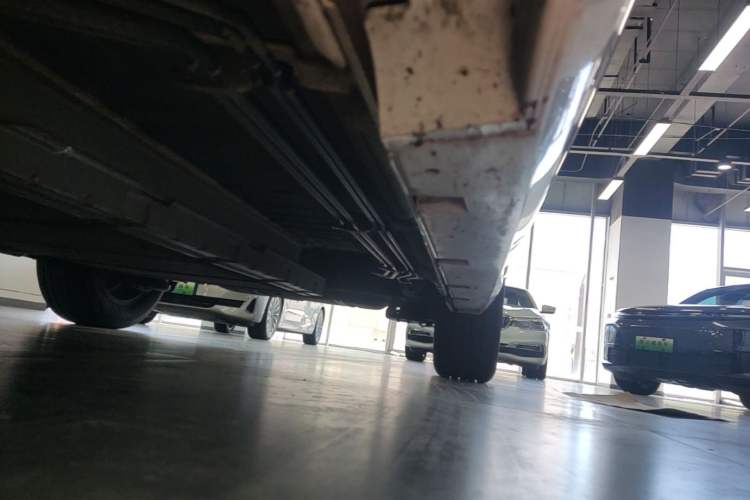 Used BYD Qin PLUS 2024 HONOR Edition DM-i 55KM Leading Model Left Side Sill
