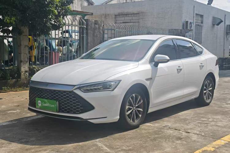 BYD Qin PLUS 2024 HONOR Edition DM-i 55KM Leading Model