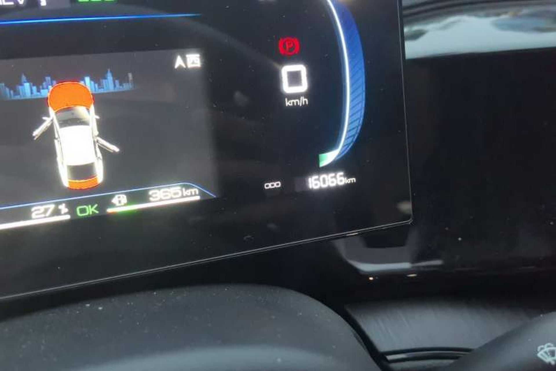 Used BYD Qin PLUS 2024 HONOR Edition DM-i 55KM Leading Model Odometer Close Up