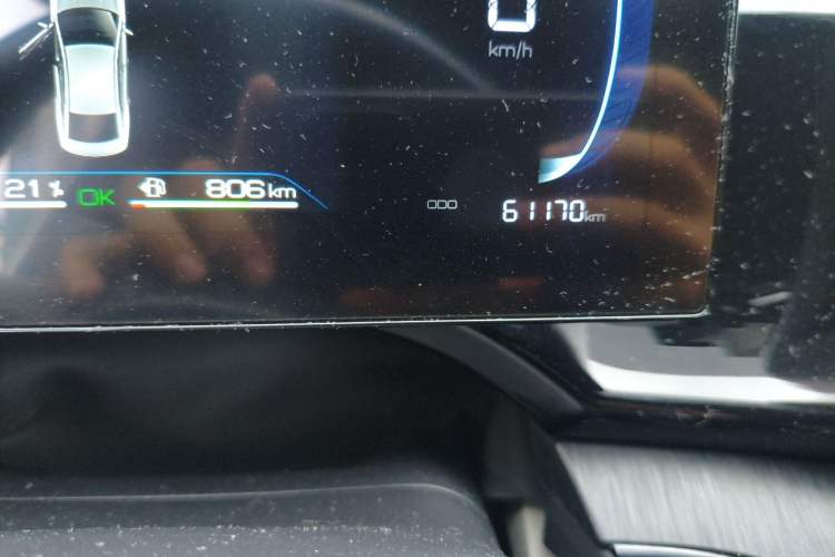 Used BYD Qin PLUS 2024 HONOR Edition DM-i 55KM Leading Model Odometer Close Up