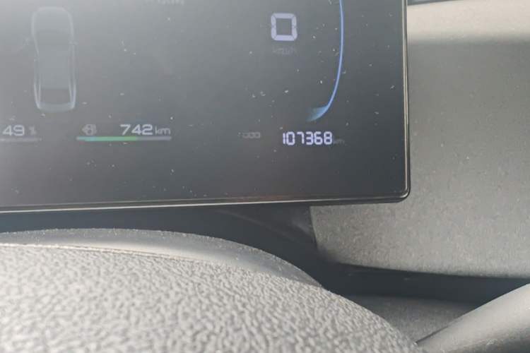 Used BYD Qin PLUS 2024 HONOR Edition DM-i 55KM Leading Model Odometer Close Up