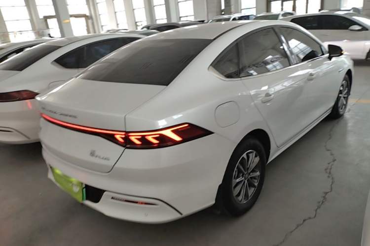 Used BYD Qin PLUS 2024 HONOR Edition DM-i 55KM Leading Model Rear Right 45 Deg