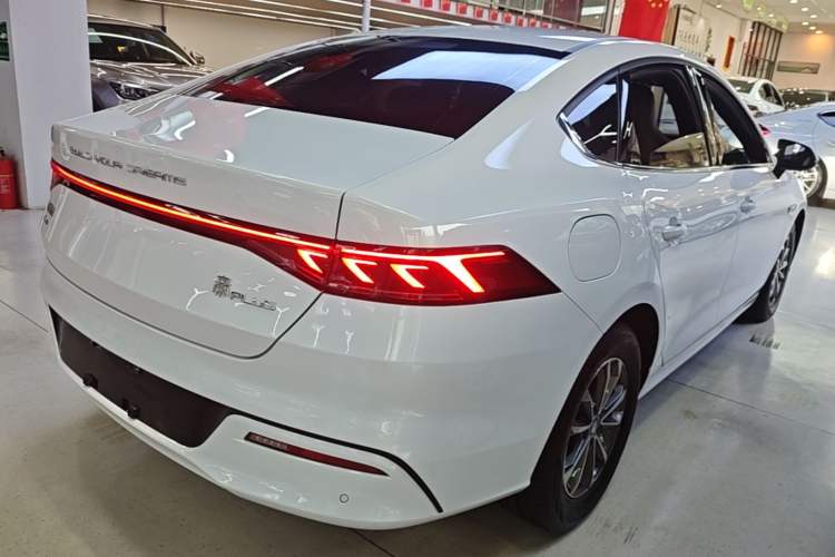 Used BYD Qin PLUS 2024 HONOR Edition DM-i 55KM Leading Model Rear Right 45 Deg