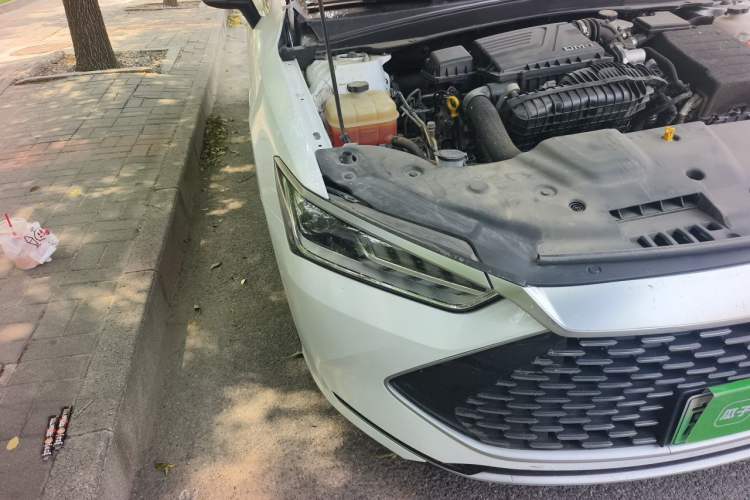 Used BYD Qin PLUS 2024 HONOR Edition DM-i 55KM Leading Model Right Front Headlight
