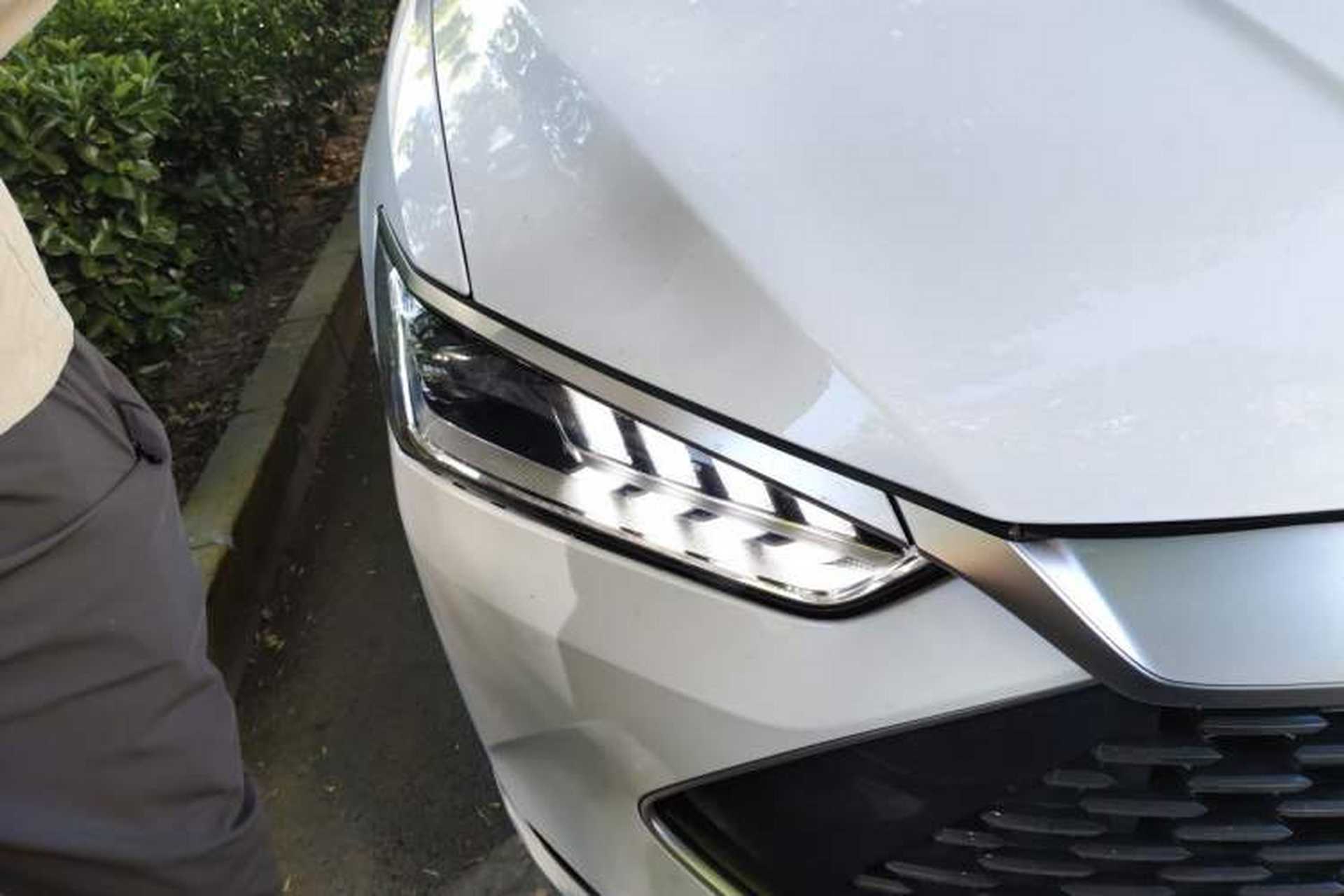 Used BYD Qin PLUS 2024 HONOR Edition DM-i 55KM Leading Model Right Front Headlight