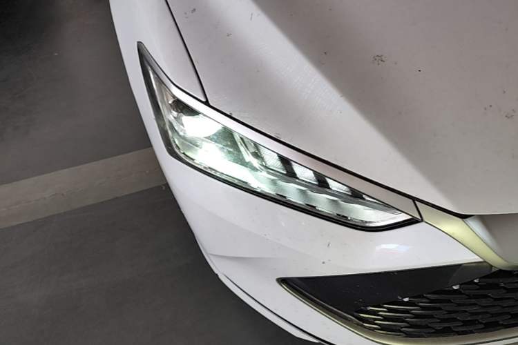 Used BYD Qin PLUS 2024 HONOR Edition DM-i 55KM Leading Model Right Front Headlight