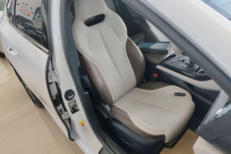 Used BYD Qin PLUS 2024 HONOR Edition DM-i 55KM Leading Model Right Front Seat