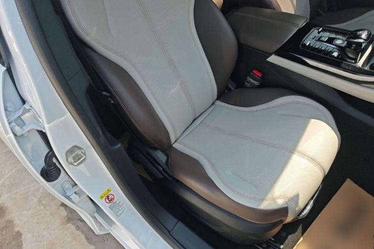 Used BYD Qin PLUS 2024 HONOR Edition DM-i 55KM Leading Model Right Front Seat