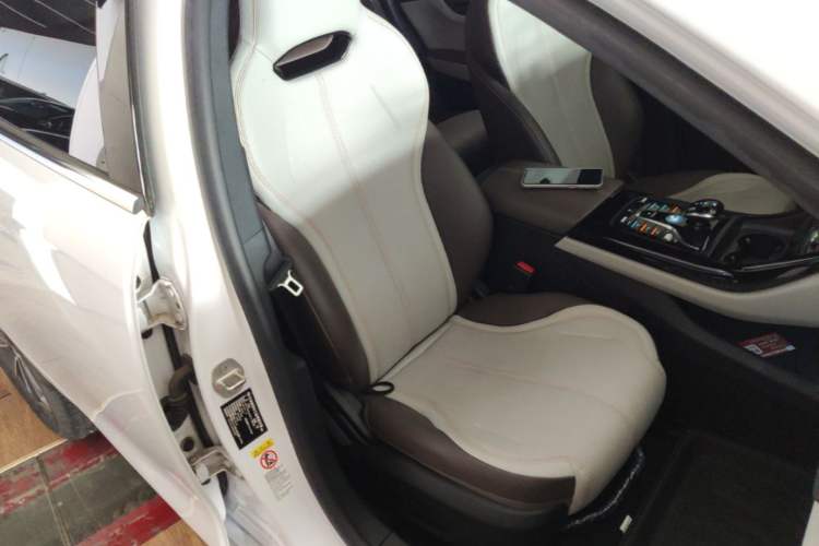 Used BYD Qin PLUS 2024 HONOR Edition DM-i 55KM Leading Model Right Front Seat