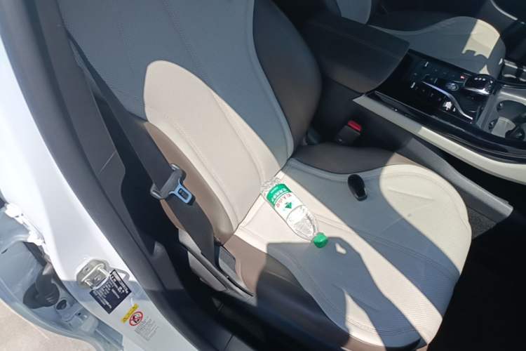 Used BYD Qin PLUS 2024 HONOR Edition DM-i 55KM Leading Model Right Front Seat