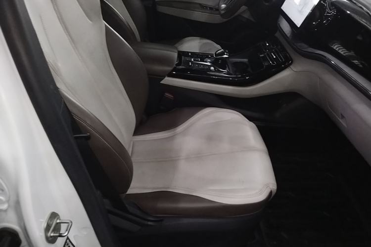 Used BYD Qin PLUS 2024 HONOR Edition DM-i 55KM Leading Model Right Front Seat