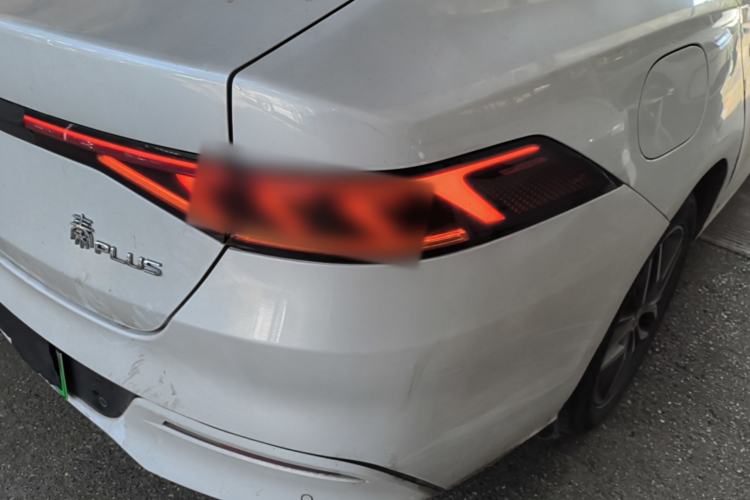 Used BYD Qin PLUS 2024 Honor Edition EV 420KM Beyond Model Right Rear Taillight