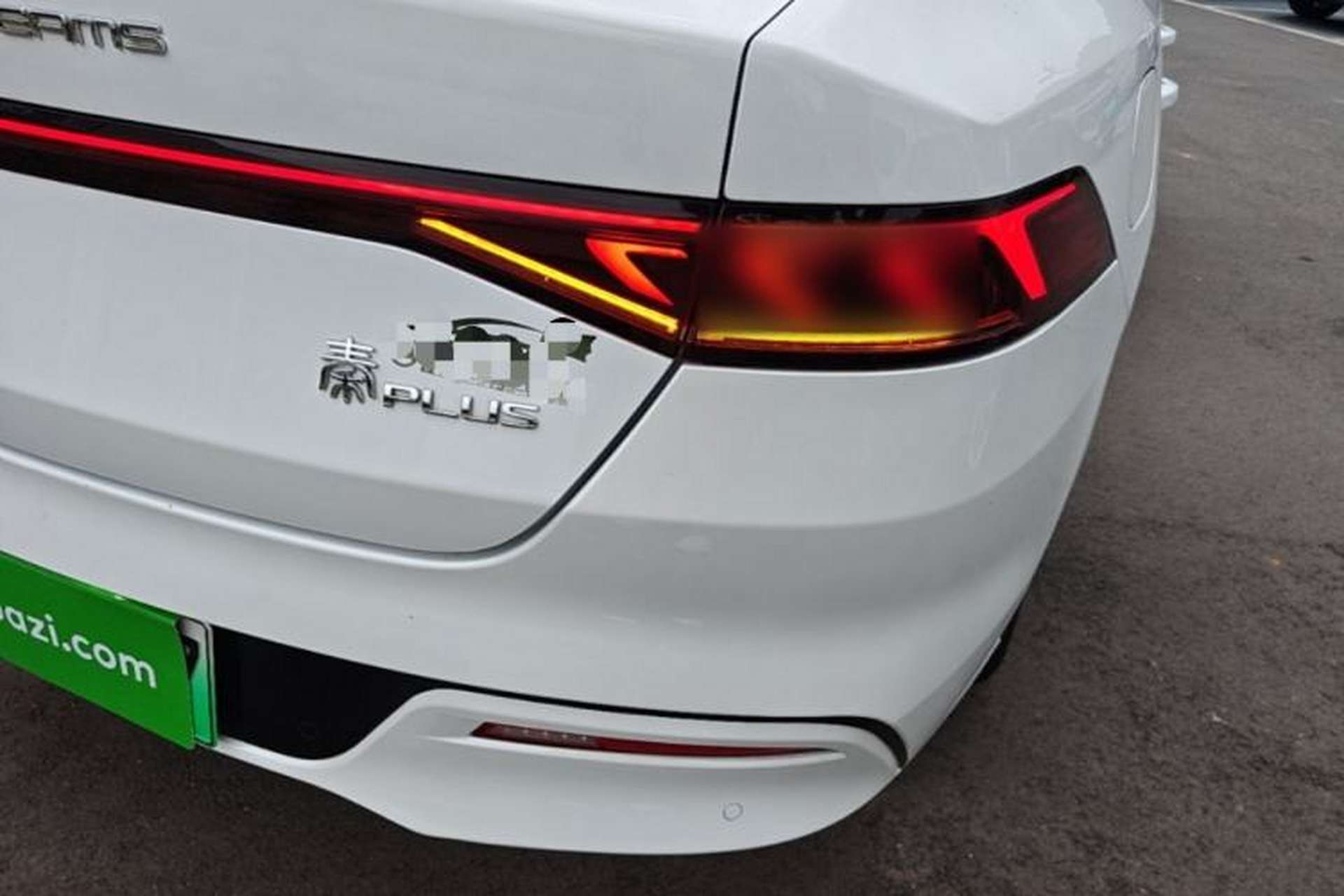 Used BYD Qin PLUS 2024 HONOR Edition DM-i 55KM Beyond Model Right Rear Taillight