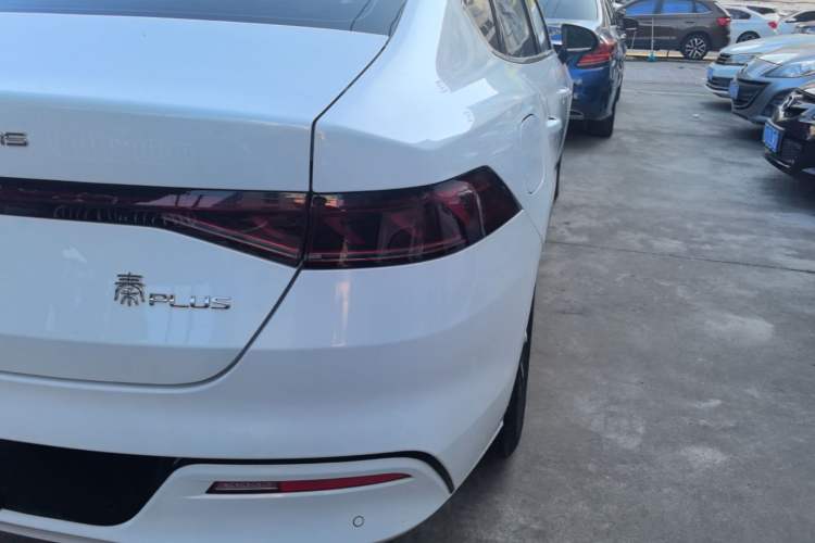 Used BYD Qin PLUS 2024 HONOR Edition DM-i 55KM Leading Model Right Rear Taillight