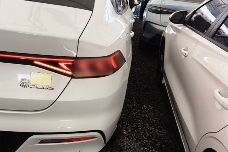 Used BYD Qin PLUS 2024 Honor Edition EV 510KM Leading Model Right Rear Taillight