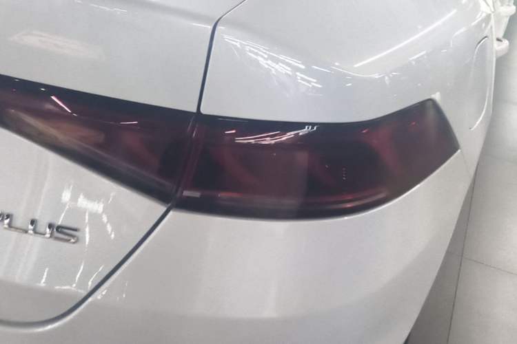 Used BYD Qin PLUS 2024 HONOR Edition DM-i 55KM Leading Model Right Rear Taillight