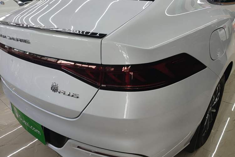 Used BYD Qin PLUS 2024 HONOR Edition DM-i 55KM Leading Model Right Rear Taillight