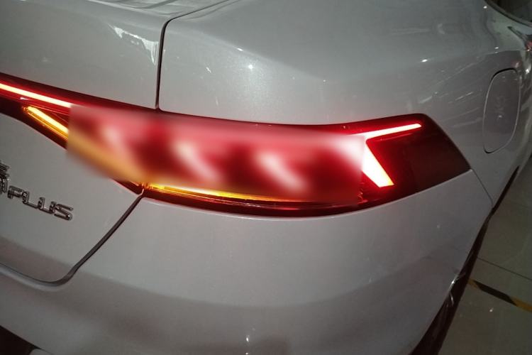 Used BYD Qin PLUS 2024 HONOR Edition DM-i 55KM Leading Model Right Rear Taillight