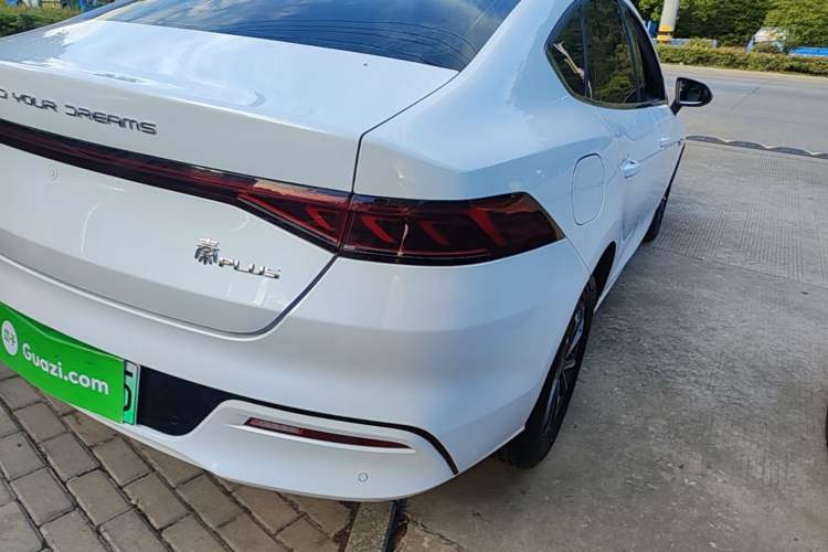 Used BYD Qin PLUS 2024 HONOR Edition DM-i 55KM Leading Model Right Rear Taillight
